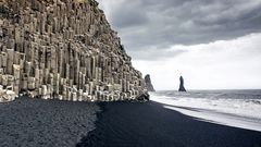 Schwarzer Strand in Island