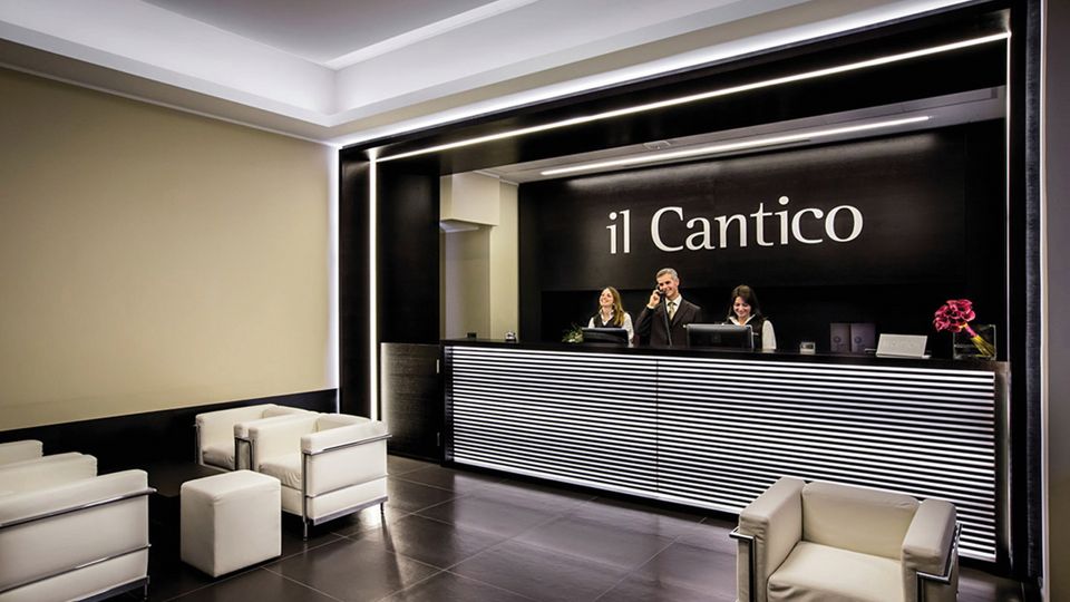 Hotel il Cantico Empfang