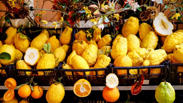 Traditionelle Limonen aus Taormina 