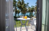 Blick auf Terrasse, Hotel Park Beach