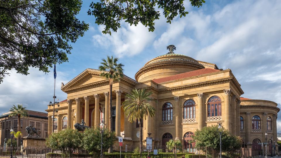 Teatro Massimo Palermo ©Mazur Travel, AdobeStock Teatro Massimo Palermo