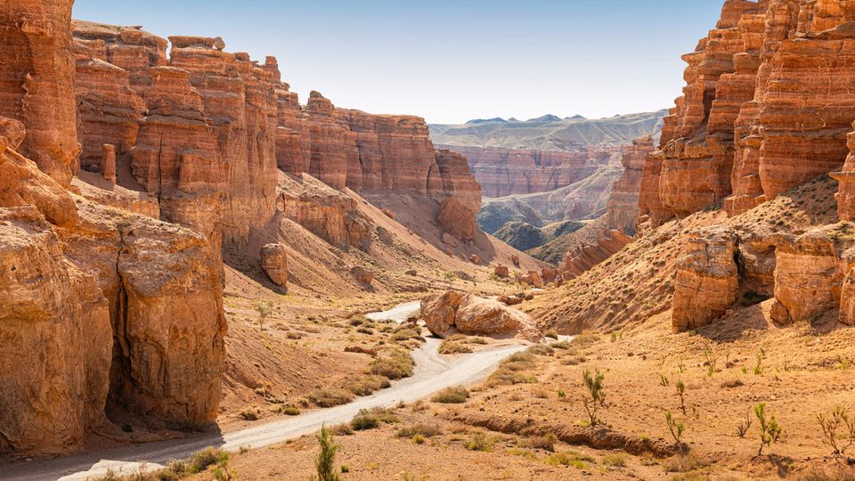 Charyn Canyon