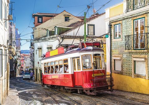 Typische Strassenbahn in Lissabon