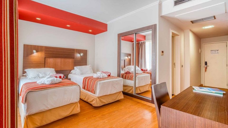 Zimmerbeispiel Muthu Raga Madeira Hotel ©Muthu Raga Madeira Hotel Zimmerbeispiel Muthu Raga Madeira Hotel