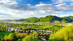 Bonn, Rhein mit dem Siebengebirge