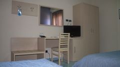 minimalistische Zimmer im Hotel Tourist auf Sizilien in Italien