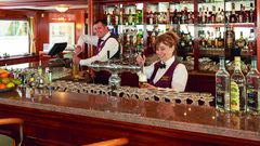 Elegant Lady Kollegen Panorama Bar ©