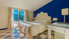 Hotel La Vue d'Or Schlafzimmer