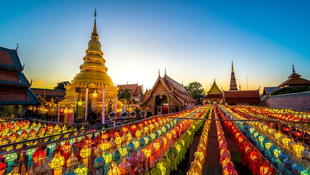 Wat Phra That Hariphunchai Lichtfestival