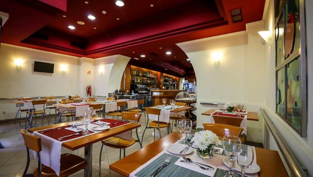 Restaurant copy