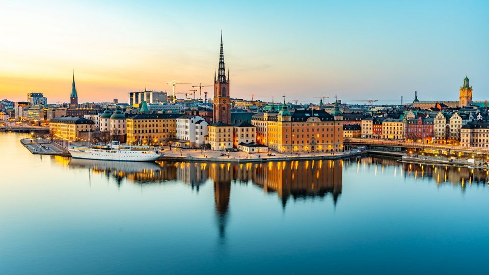 Gamla stan in Stockholm bei Sonnenuntergang
