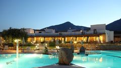 Pool am Abend