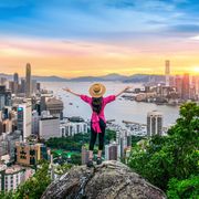 Blick auf Hong Kong - Touristin