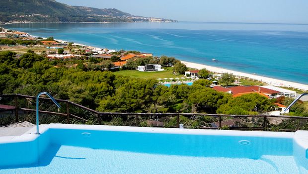 Pool und Strand Kalafiorita Resort Capo Vaticano