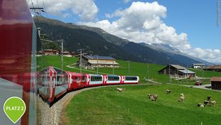 Blick aus dem Glacier Express in der Schweiz