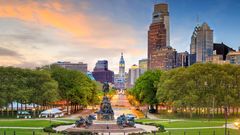 Downtown Philadelphia, Skyline bei Sonnenuntergang 