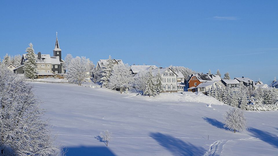 2083_._204_Masserberg_im_Winter_c_Kai_Meuschke_fotolia