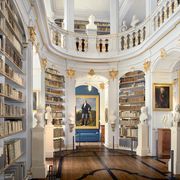 Weimar, Rokokosaal in der Anna-Amalia-Bibliothek