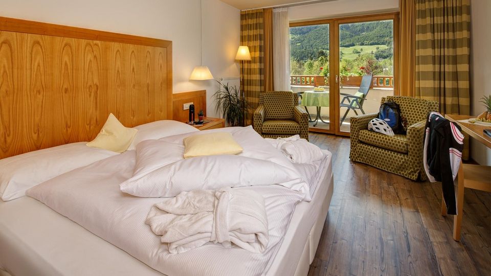 Golden Park Hotel, Zimmerbeispiel