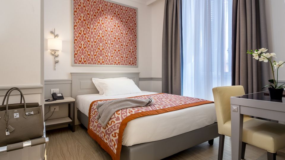 Hotel Roma Della Conciliazione Schlafzimmer