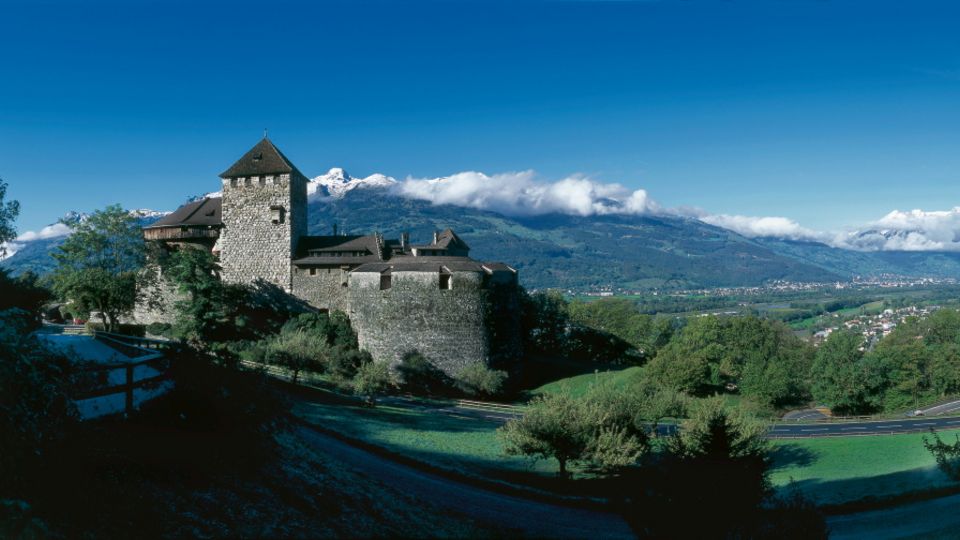 Blick vom Schloss Vaduz auf St. Gallen