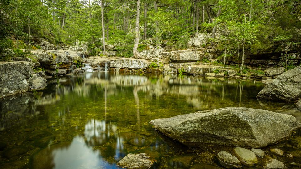 Les piscines dAïtone, Korsika