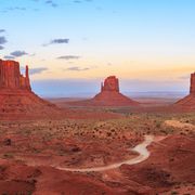 Monument Valley Navajo Tribal Park ©elena_suvorova, AdobeStock Monument Valley Navajo Tribal Park