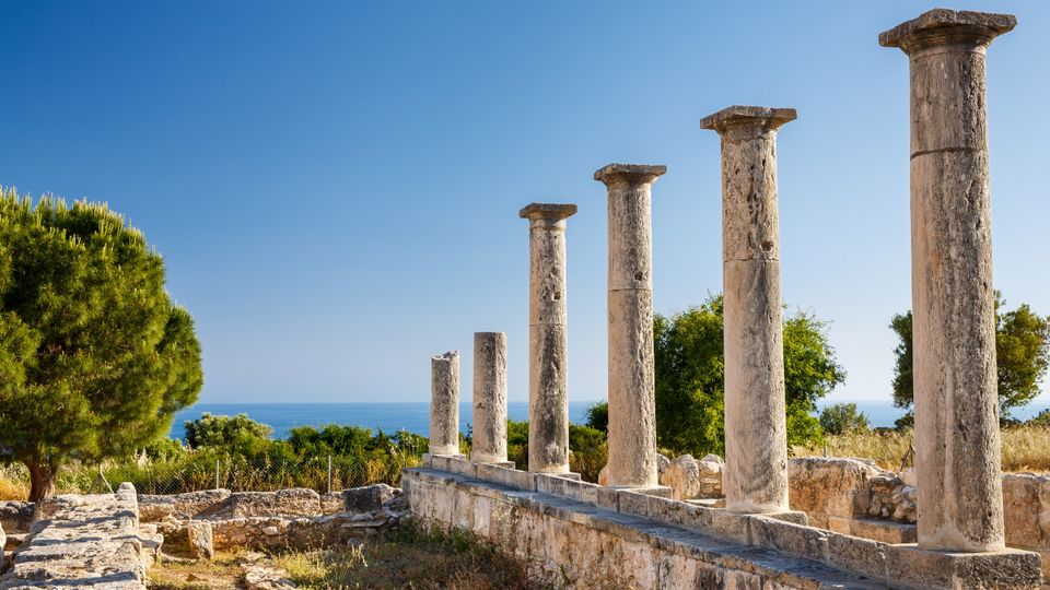 Zypern_Tempel_vor_Küste