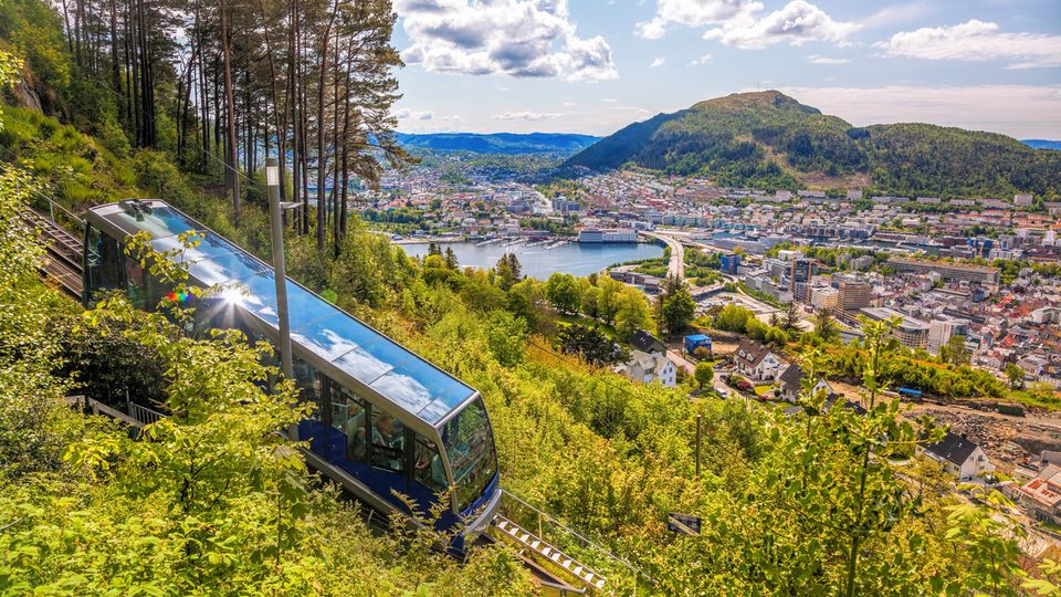 Bergen, Floibanen und Blick auf die Stadt