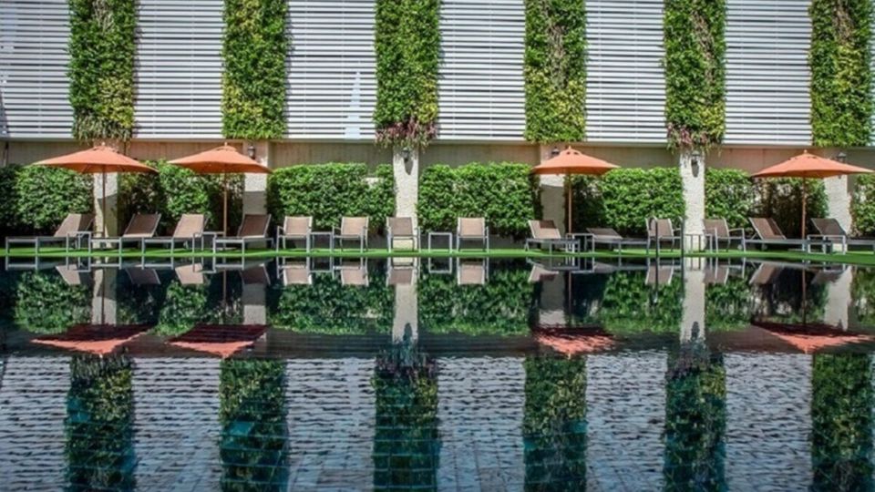 Mandarin Hotel, Außenpool