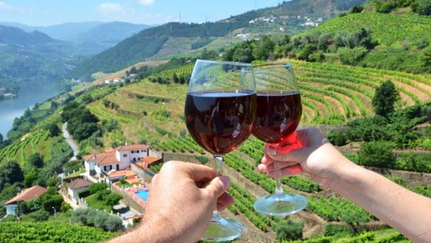 Weinprobe im Douro-Tal