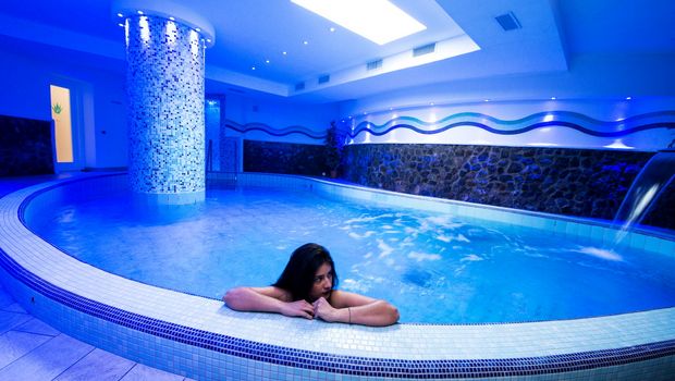 Indoor Pool im Hotel Parco delle Agavi in Italien, Ischia