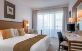 Beispielzimmer mit Inlandblick, Hotel Mediterranean Beach Zypern