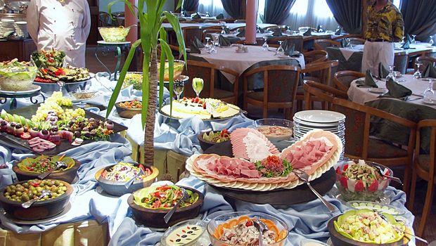 Restaurant © MS Solaris