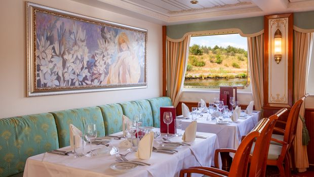 MS Thurgau Chopin Restaurant 2