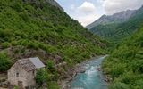 Cem Fluss Albanische Alpen