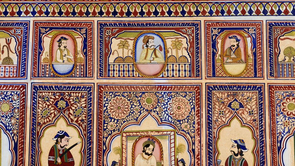 Typische Architektur und Malerei in Rajasthan