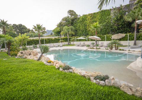 Suite Hotel LOasis di Riaci, Pool