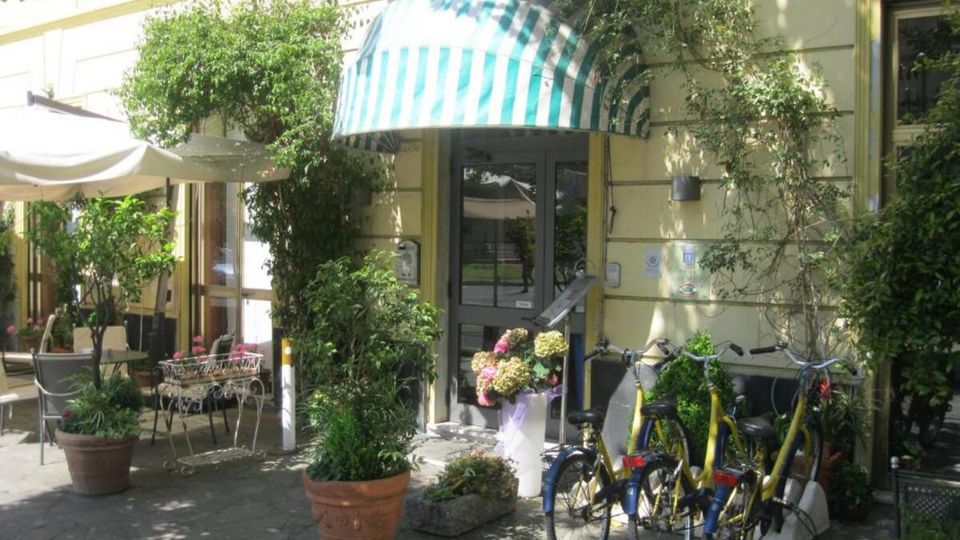 Hotel Miramare, Eingang