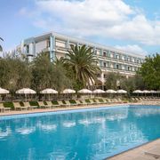 Pool ©Hotel Una Naxos Beach Sicilia - momento Pool