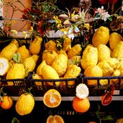 Traditionelle Limonen aus Taormina 