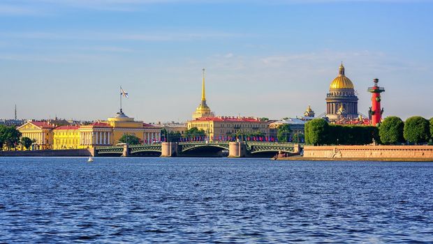Panorama von St. Petersburg