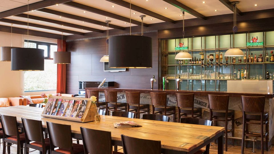 Hotelbar, ibis Rotterdam Vlaardingen