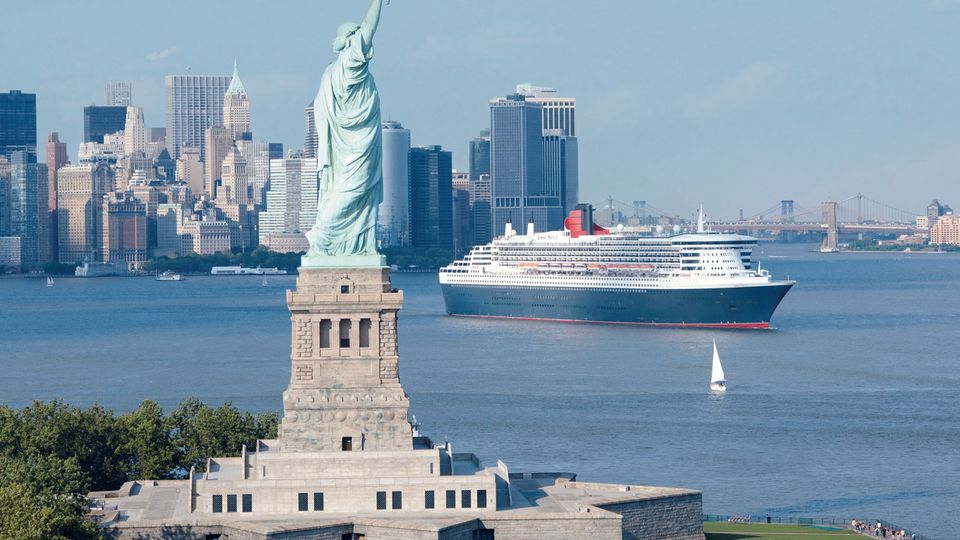 New York Queen Mary 2