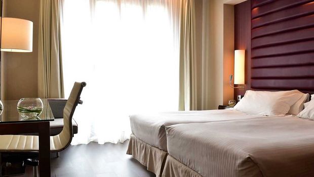 Zimmerbeispiel Hotel Pestana Arena Barcelona