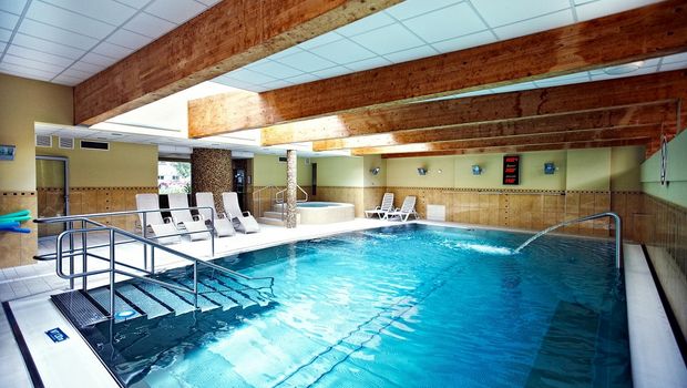Innenpool Jantar Spa Hotel