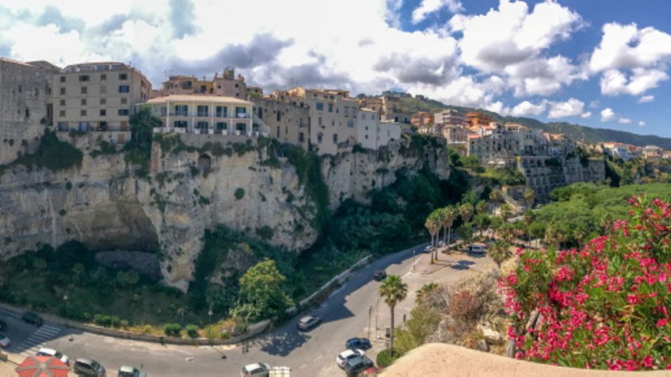 Küste bei Tropea in Kalabrien