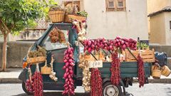 Zwiebeln und Peperoni aus Tropea